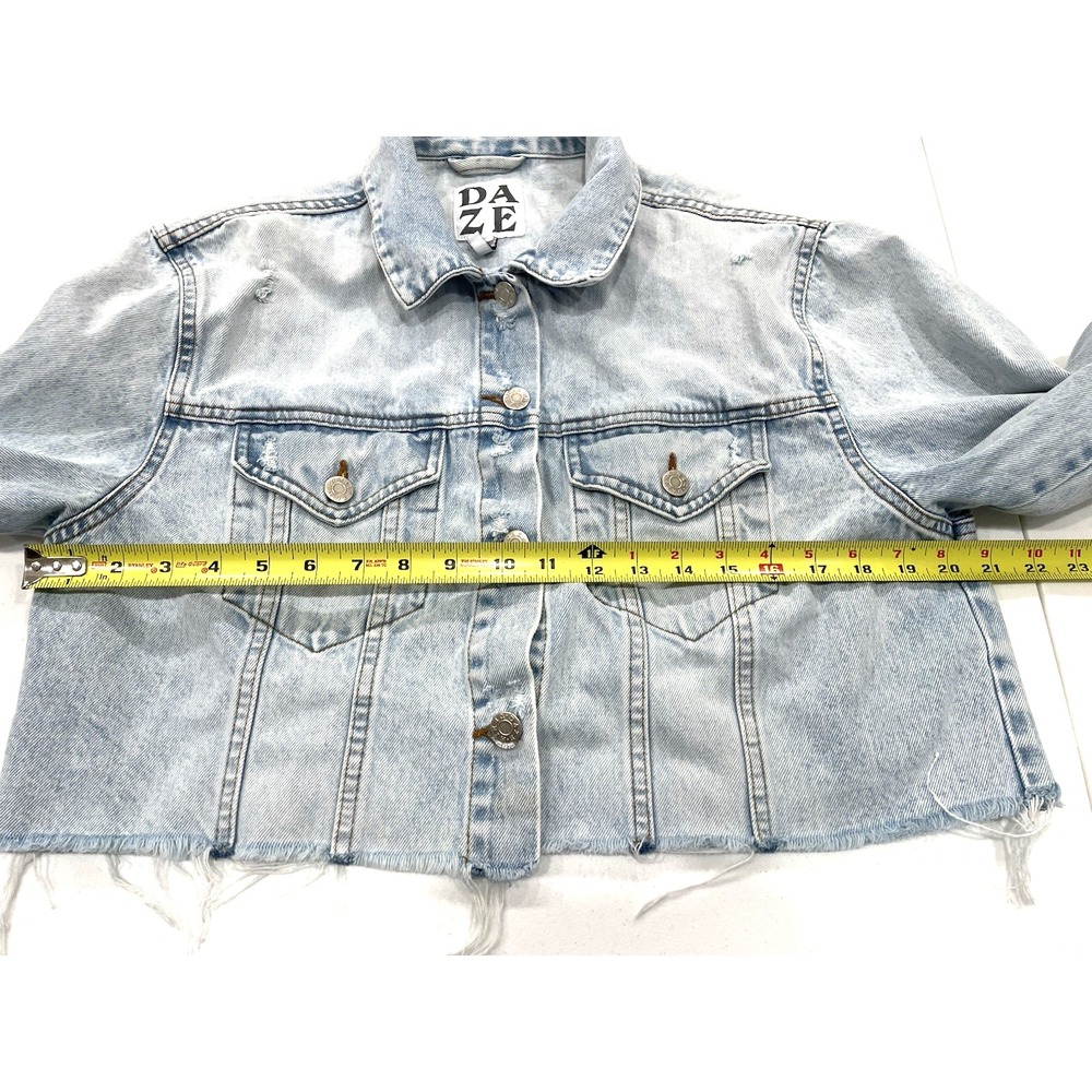 Daze Blue Denim Jean Jacket Medium Trucker Cut Off Cropped Classic Retro grunge - Picture 5 of 8